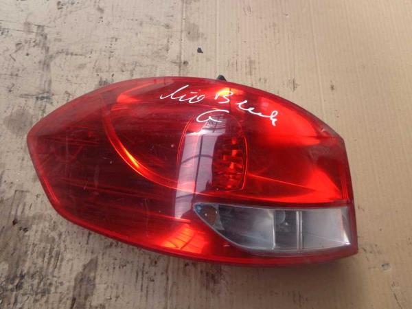 FEU ARRIERE GAUCHE RENAULT - Vue 1